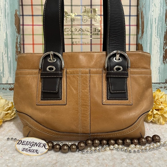 Authentic Coach Soho Tan & Brown Leather Shoulder Bag Tote 10911 VGC! - Picture 4 of 12